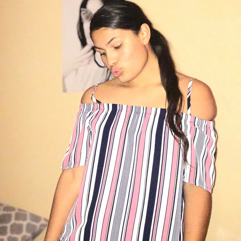 Striped off the shoulder shirt sleeve shirt